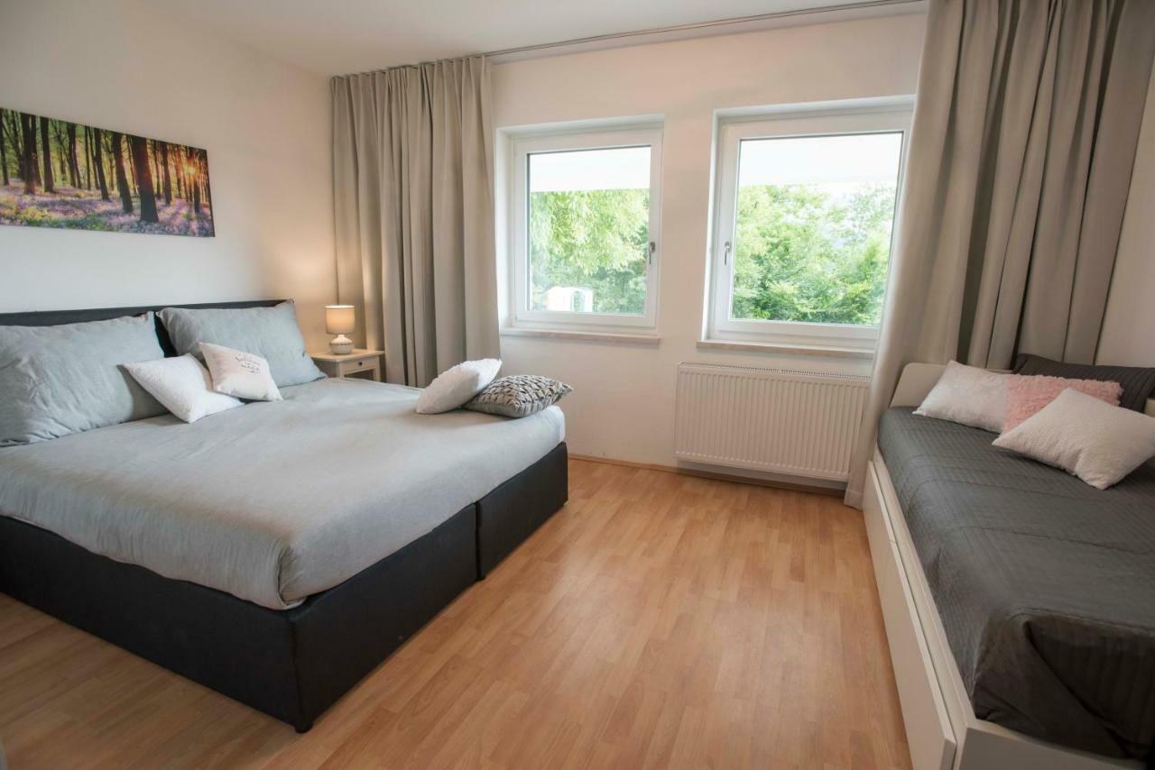 Lake View Apartments คอทชาค อัม ซี ภายนอก รูปภาพ
