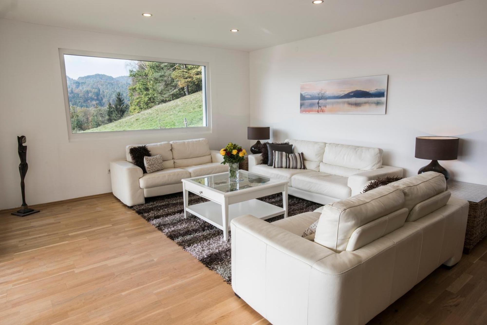 Lake View Apartments คอทชาค อัม ซี ภายนอก รูปภาพ